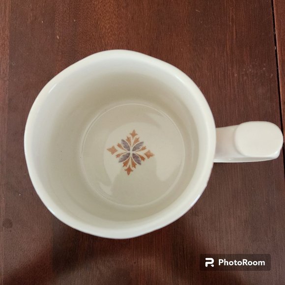 Anthropologie Initial N Ceramic Mug Design Wrapped Around And In Bottom Of Mug - Picture 5 of 6